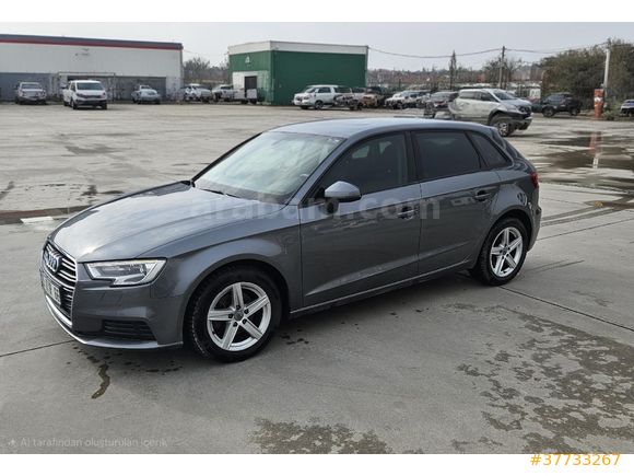 Sahibinden Audi A3 Sportback 1.0 TFSI Dynamic 2017 Model  95.000 km Gri (metalik)