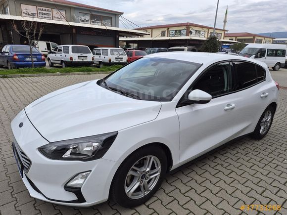 OTOMATİK HATASIZ FORD FOCUS SADECE 58000 KMDE 1.5 Tİ-VCT
