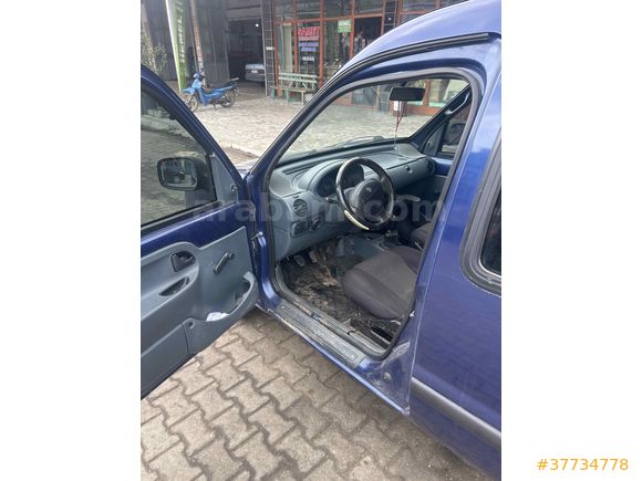 Sahibinden Renault Kangoo 1.4 RTE 2001 Model 