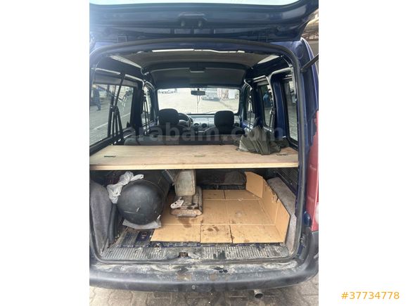 Sahibinden Renault Kangoo 1.4 RTE 2001 Model 