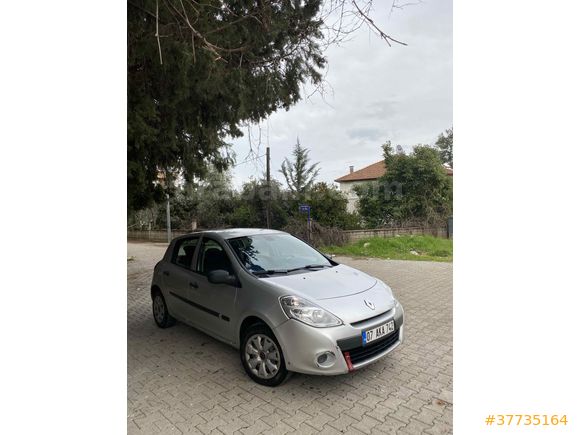 Sahibinden Renault Clio 1.5 dCi Authentique 2011 Model 