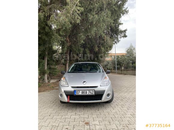 Sahibinden Renault Clio 1.5 dCi Authentique 2011 Model 