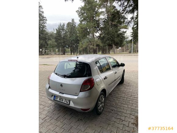 Sahibinden Renault Clio 1.5 dCi Authentique 2011 Model 