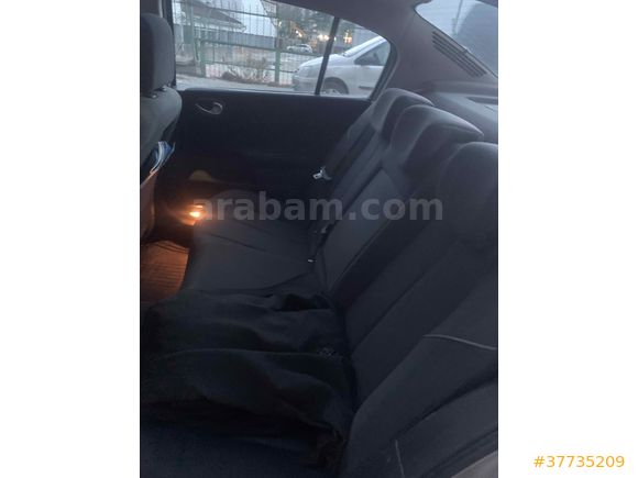 Sahibinden Renault Megane 1.6 Expression 2004 Model  275 km Gri (Gümüş)
