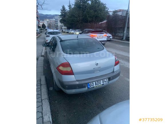 Sahibinden Renault Megane 1.6 Expression 2004 Model  275 km Gri (Gümüş)