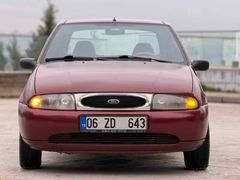 Sahibinden Ford Fiesta 1.25 Flair 1999 Model 