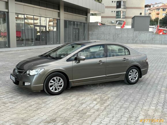 Sahibinden Honda Civic 1.6 i-VTEC Dream 2009 Model 