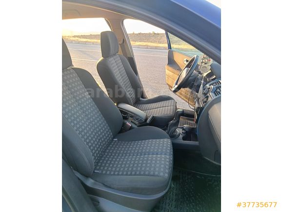 Sahibinden Renault Megane 1.5 dCi Authentique 2006 Model