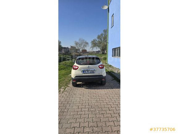 Sahibinden Renault Captur 1.2 Icon 2016 Model  167000 km Bej