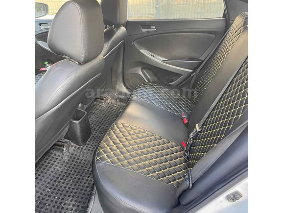 Sahibinden Hyundai Accent Blue 1.4 D-CVVT Mode Plus 2017 Model İstanbul