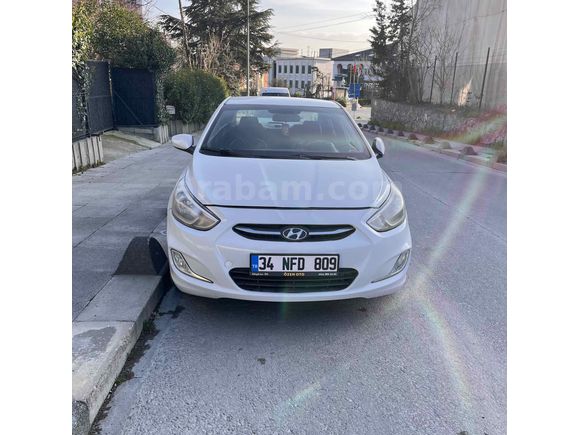 Sahibinden Hyundai Accent Blue 1.4 D-CVVT Mode Plus 2017 Model İstanbul