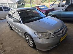 Galeriden Honda Civic 1.6 i-VTEC LS 2005 Model MERSİN/MUT