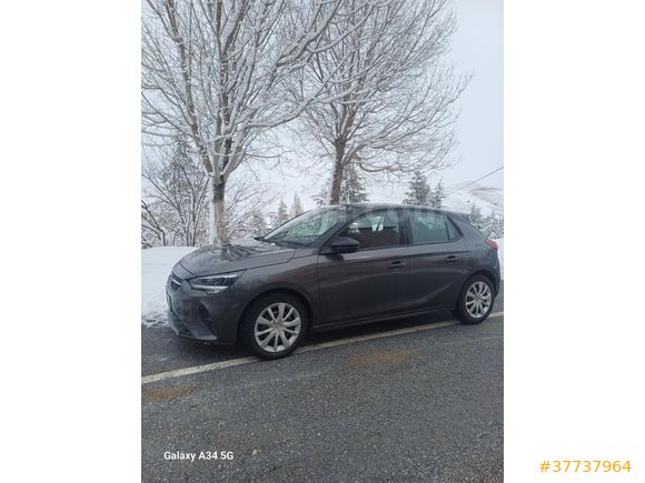 Kamu Personelinden Çift renk Corsa 1.2T Edition 2020 Model