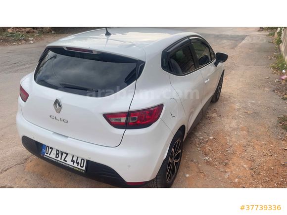 Sahibinden Renault Clio 1.2 Joy 2013 Model  165.000 km Beyaz