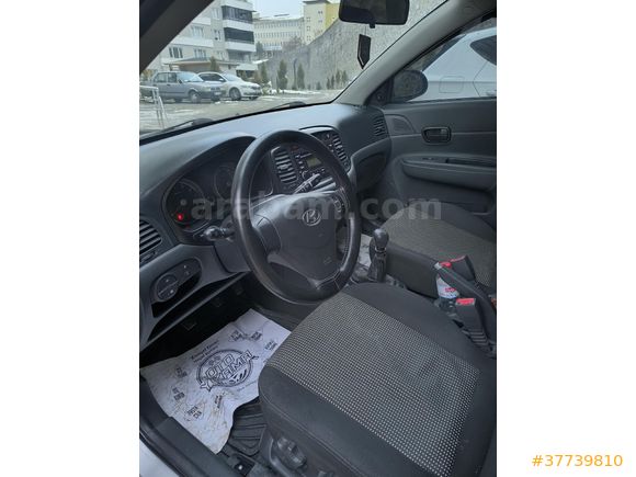Sahibinden Hyundai Accent Era 1.4 Team 2011 Model