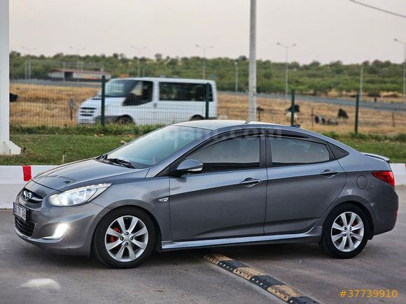 Sahibinden Hyundai Accent Blue 1.4 D-CVVT Mode Plus 2015 Model 