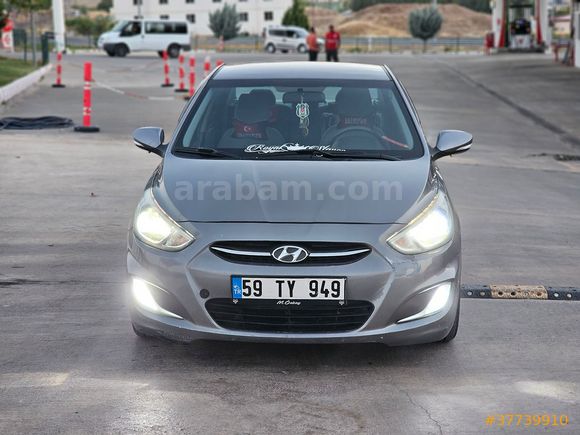 Sahibinden Hyundai Accent Blue 1.4 D-CVVT Mode Plus 2015 Model 
