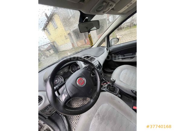 Sahibinden Fiat Linea 1.6 Multijet Easy 2012 Model  297.800 km Gri