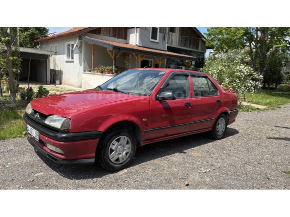 Sahibinden Renault R 19 1.4 Europa RL 1995 Model  387.000 km Bordo