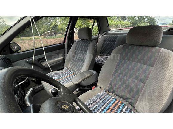 Sahibinden Renault R 19 1.4 Europa RL 1995 Model  387.000 km Bordo