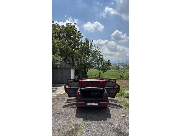 Sahibinden Renault R 19 1.4 Europa RL 1995 Model  387.000 km Bordo