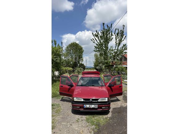 Sahibinden Renault R 19 1.4 Europa RL 1995 Model  387.000 km Bordo