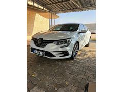 Sahibinden Renault Megane 1.3 TCe Icon 2023 Model  18.000 km Beyaz