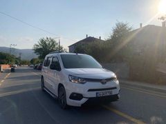 Sahibinden Toyota Proace City 1.5 D Passion X-Pack 2023 Model 
