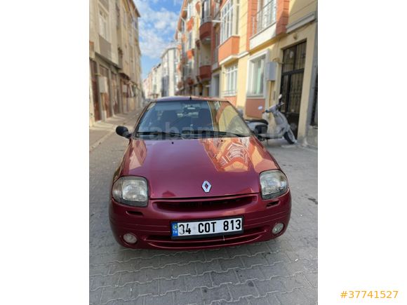 Sahibinden Renault Clio 1.4 Dynamique 2002 Model