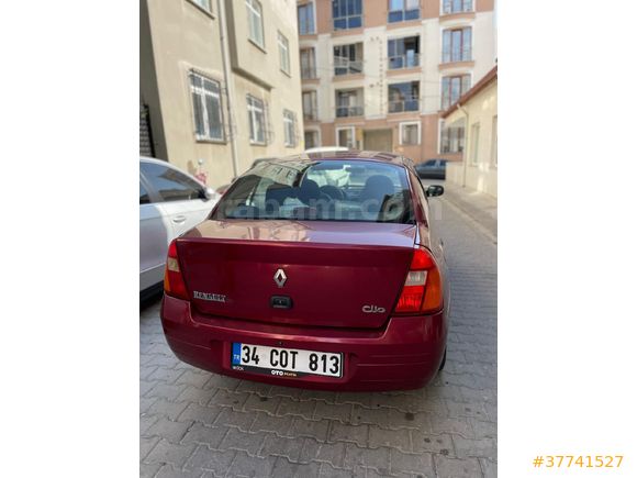Sahibinden Renault Clio 1.4 Dynamique 2002 Model