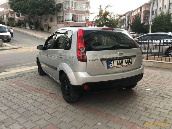 Sahibinden Ford Fiesta 1.4 TDCi Comfort 2008 Model