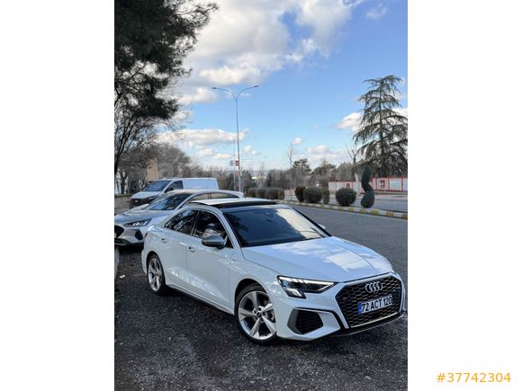 Sahibinden Audi A3 Sedan 35 TFSI S-Line 2023 Model  16.000 km Beyaz