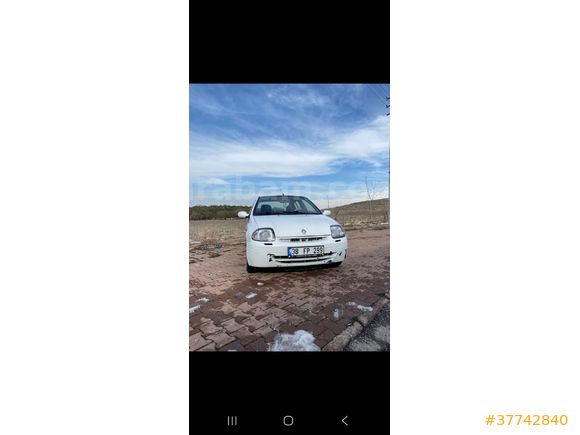 Sahibinden Renault Clio 1.4 RNA 2001 Model