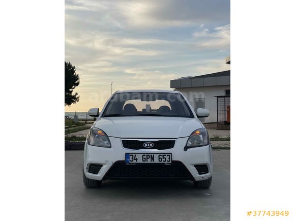 Sahibinden Kia Rio 1.5 CRDi Trend 2011 Model 