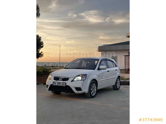 Sahibinden Kia Rio 1.5 CRDi Trend 2011 Model 