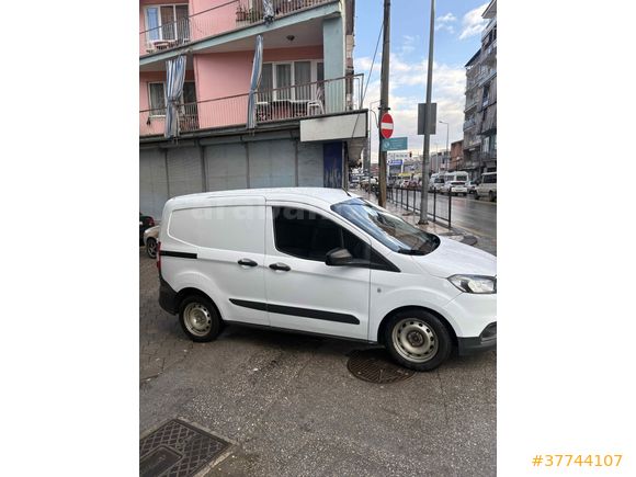Sahibinden Ford Transit Courier 1.5 TDCi Trend 2021 Model 