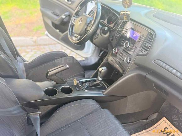 Sahibinden Renault Megane 1.5 dCi Touch 2017 Model 