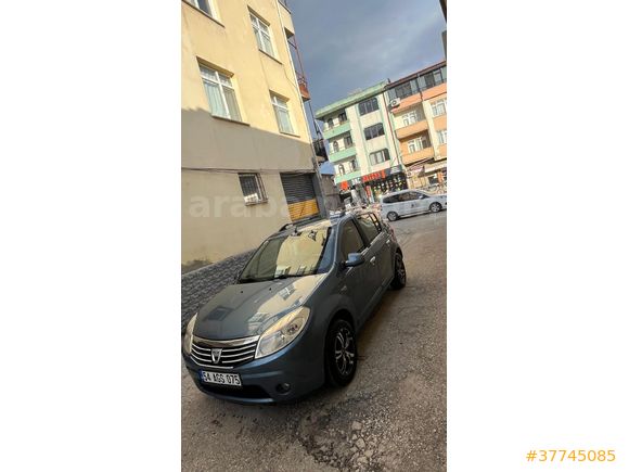 Sahibinden Dacia Sandero 1.4 Black Line 2010 Model