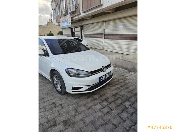 Sahibinden Volkswagen Golf 1.6 TDi BlueMotion Comfortline 2018 Model  197000 km Beyaz