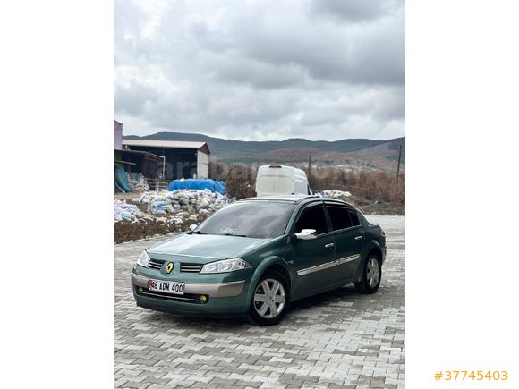 Sahibinden Renault Megane 1.6 Alize 2004 Model  330.000 km Yeşil