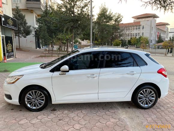 Sahibinden Citroen C4 1.6 e-HDi Confort 2013 Model  216.000 km Beyaz