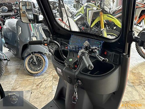 Stmax Yetkili Bayiden Ultra - 2500w - 32 Amper Akü - Takviyeli