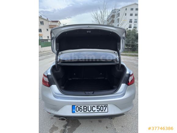 Değişensiz Düşük Km Temiz Aile Aracı