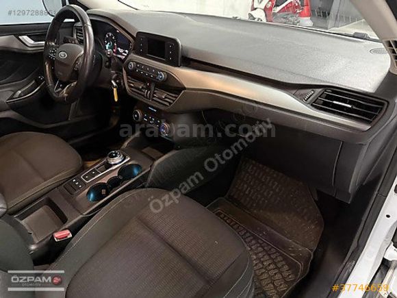 ÖZPAM 2.EL'DEN 2019 FORD FOCUS 1.5 TDCI TREND-X 120 BG S.WAGON
