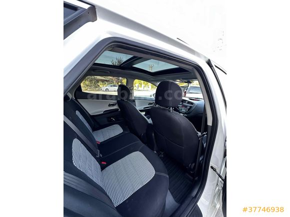 Sahibinden Kia Ceed 1.6 CRDi Concept Plus 2016 Model 