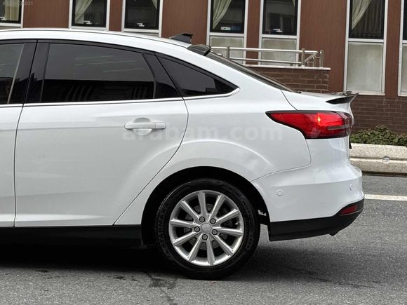 HİLAL MOTORS - 2015 Ford Focus Titanium / Oto Park / 360 Sensör