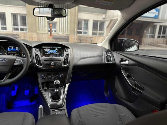 HİLAL MOTORS - 2015 Ford Focus Titanium / Oto Park / 360 Sensör