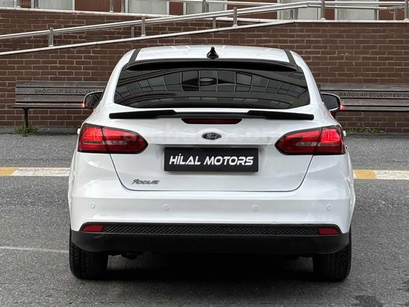 HİLAL MOTORS - 2015 Ford Focus Titanium / Oto Park / 360 Sensör
