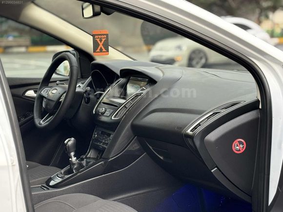 HİLAL MOTORS - 2015 Ford Focus Titanium / Oto Park / 360 Sensör