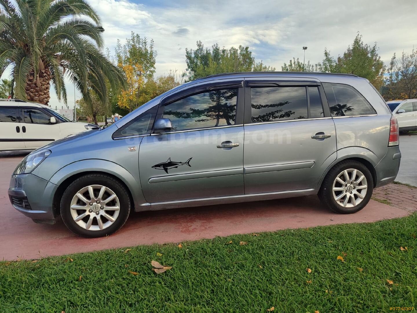 Sahibinden Opel Zafira 1.6 Enjoy 2008 Model Samsun 240.000 km Gri (Gümüş) 2